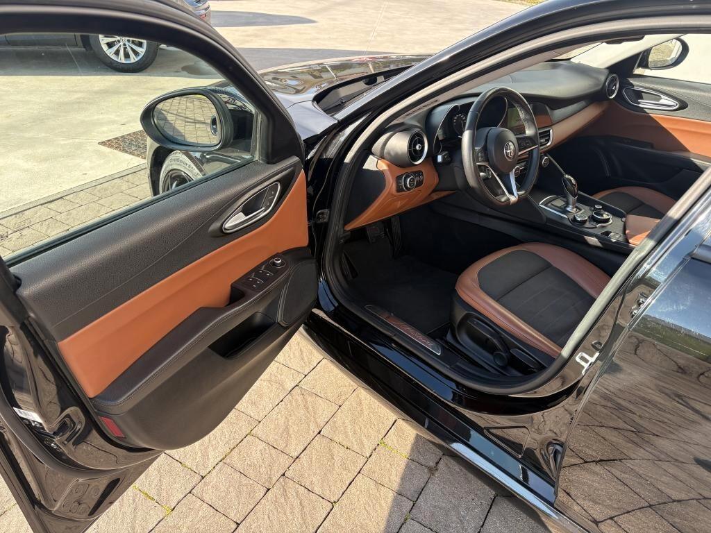 Alfa Romeo Giulia 2.2 Turbodiesel 150 CV AT8 Super