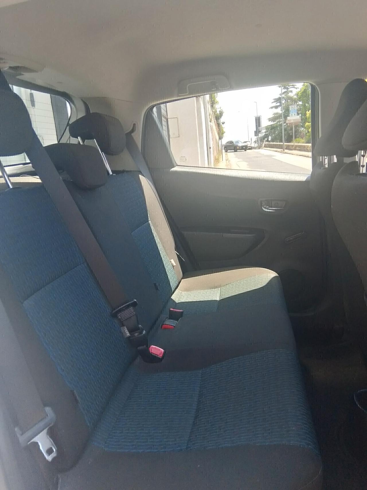 Toyota Yaris 1.0 5 porte Active