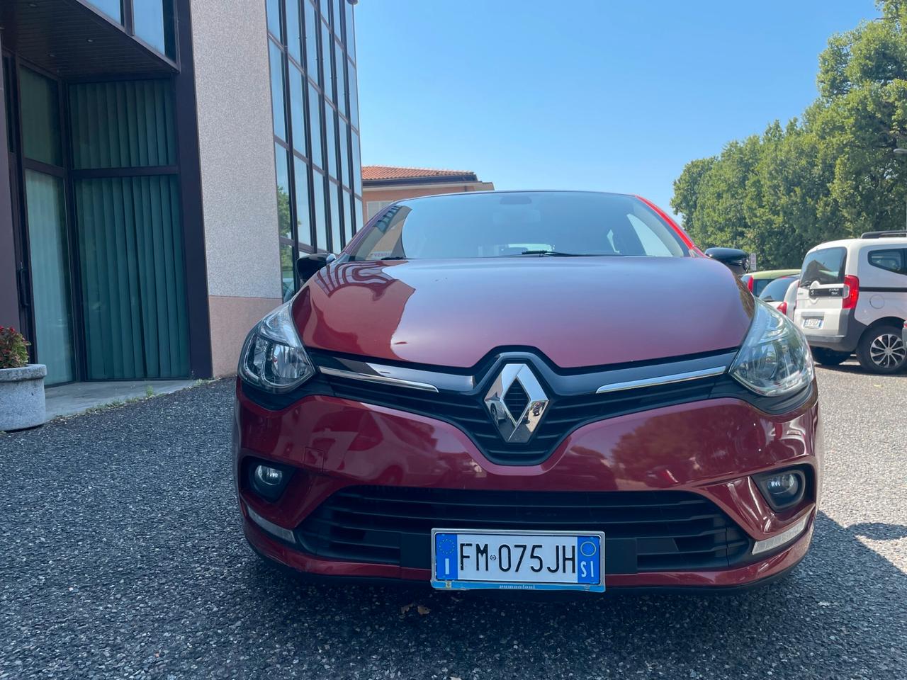 Renault Clio dCi 8V 75 CV Start&Stop 5 porte Energy Duel OK NEOPATENTATI