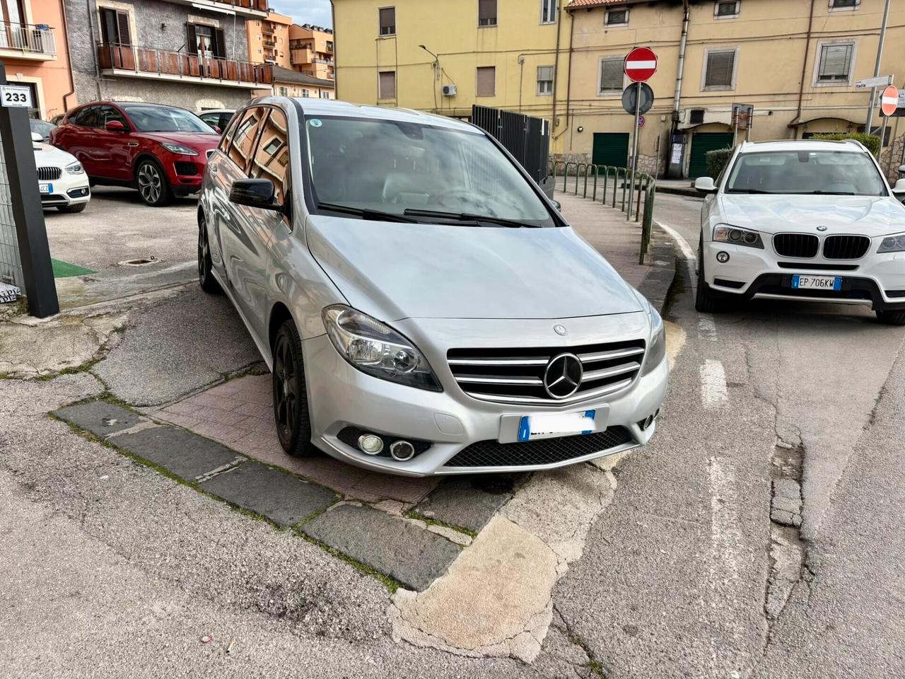 MERCEDES B 180 AUTOMATICA