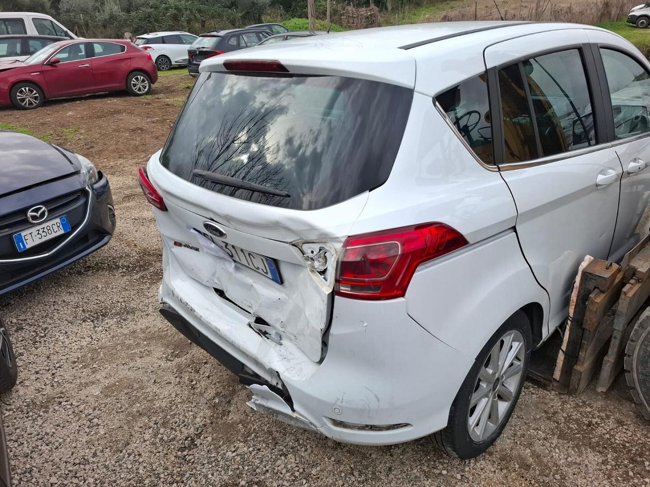 FORD B-MAX 2017 EURO6 SINISTRATA VA IN MOTO