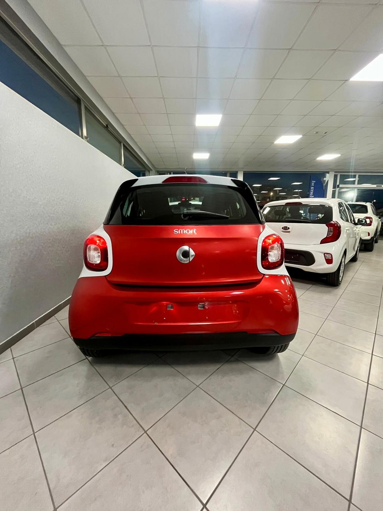 Smart ForFour 70 1.0 Passion