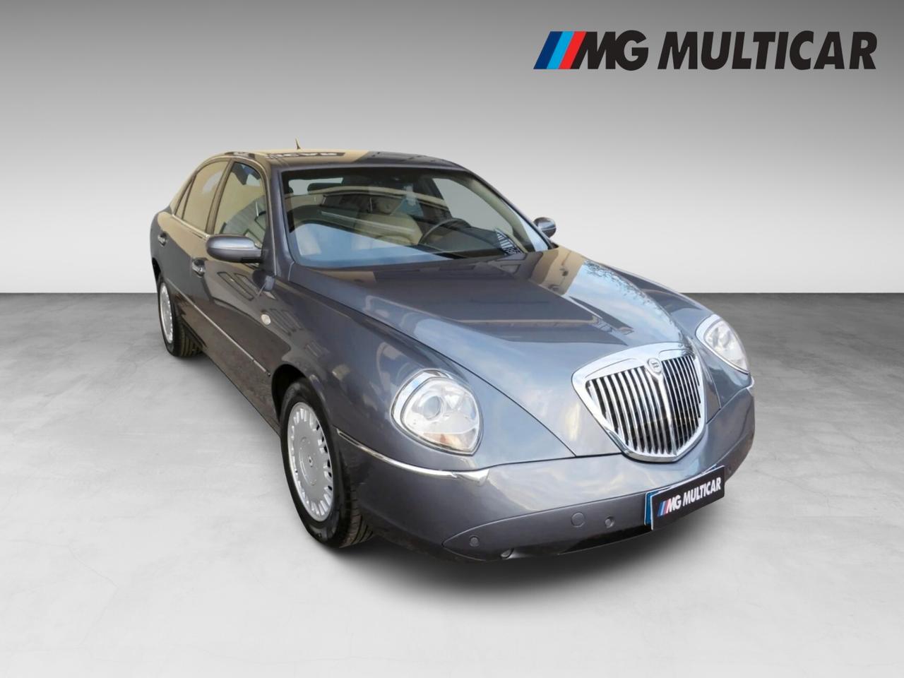 Lancia Thesis 3.0 V6 24V aut - 6 cilindri Busso pelle beige