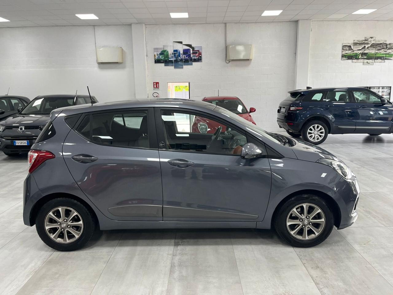 Hyundai i10 1.0 Sound Edition