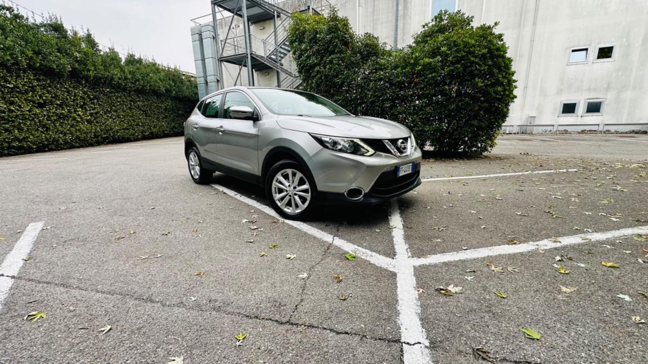 Nissan Qashqai 130CV.Gancio di traino omologato.EURO 6B
