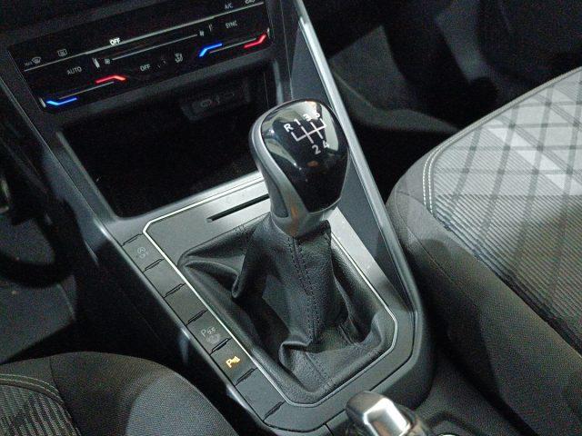 VOLKSWAGEN Polo 1.0 TSI R-Line
