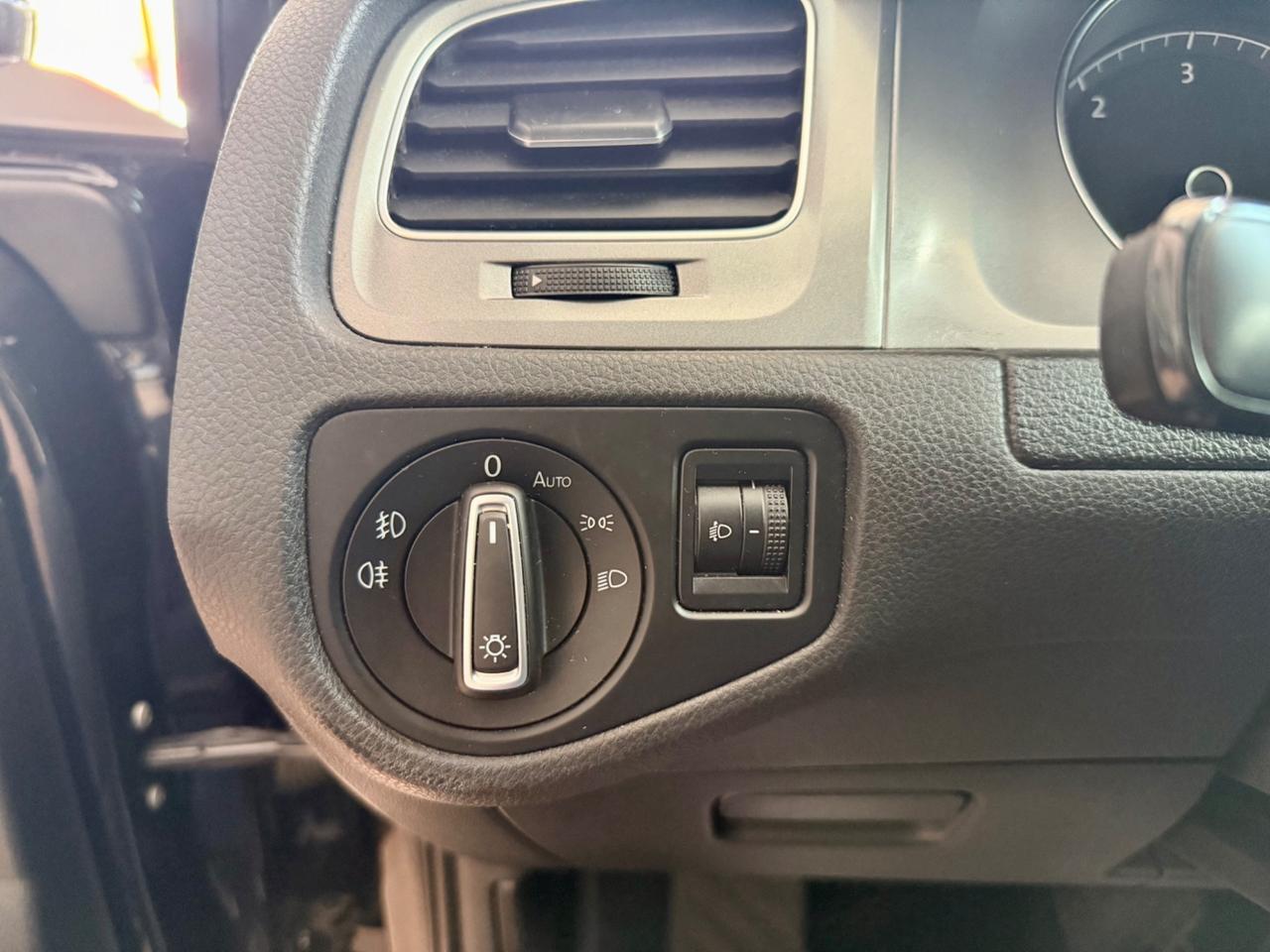 Volkswagen Golf Vll 2.0TDI 150cv DSG E6