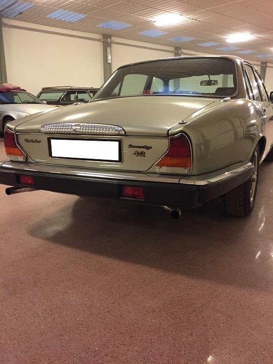 JAGUAR Daimler Sovereign 4.2