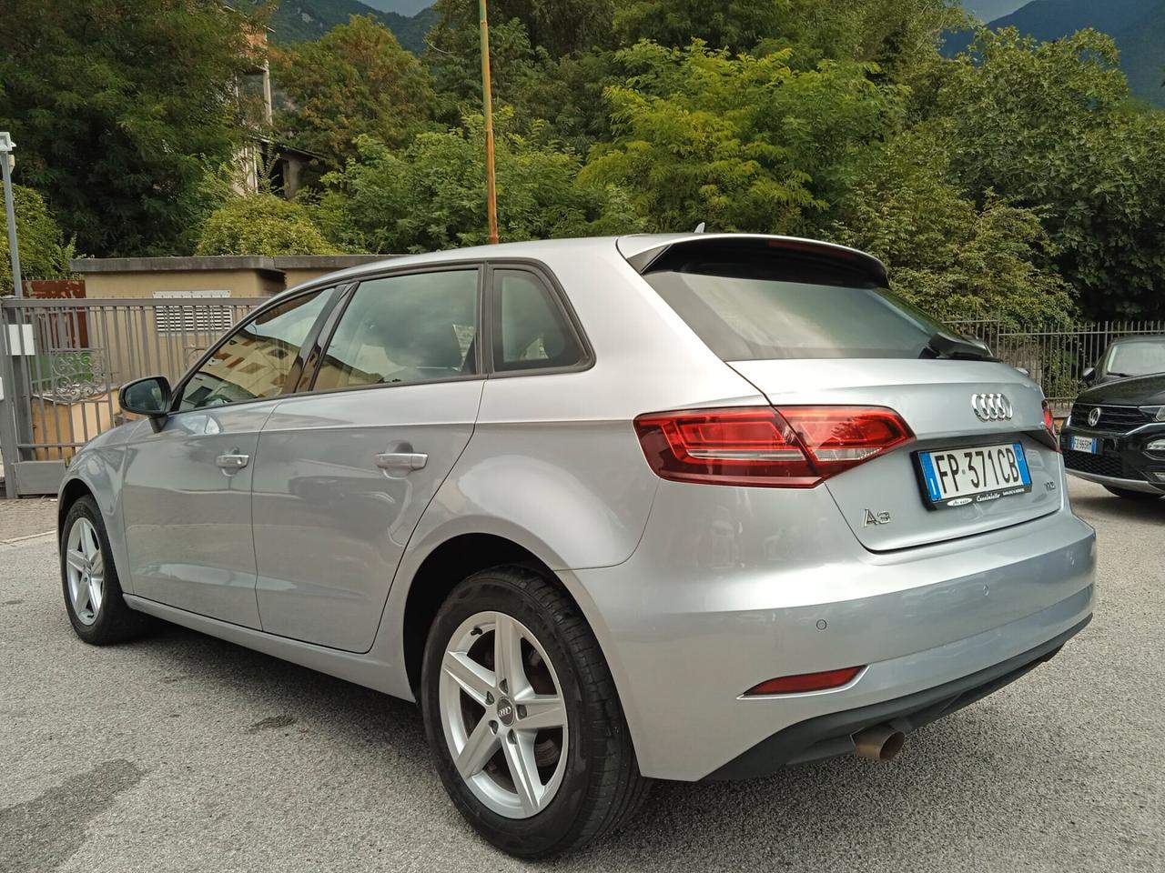 Audi A3 SPB 1.6 TDI 116 CV Design