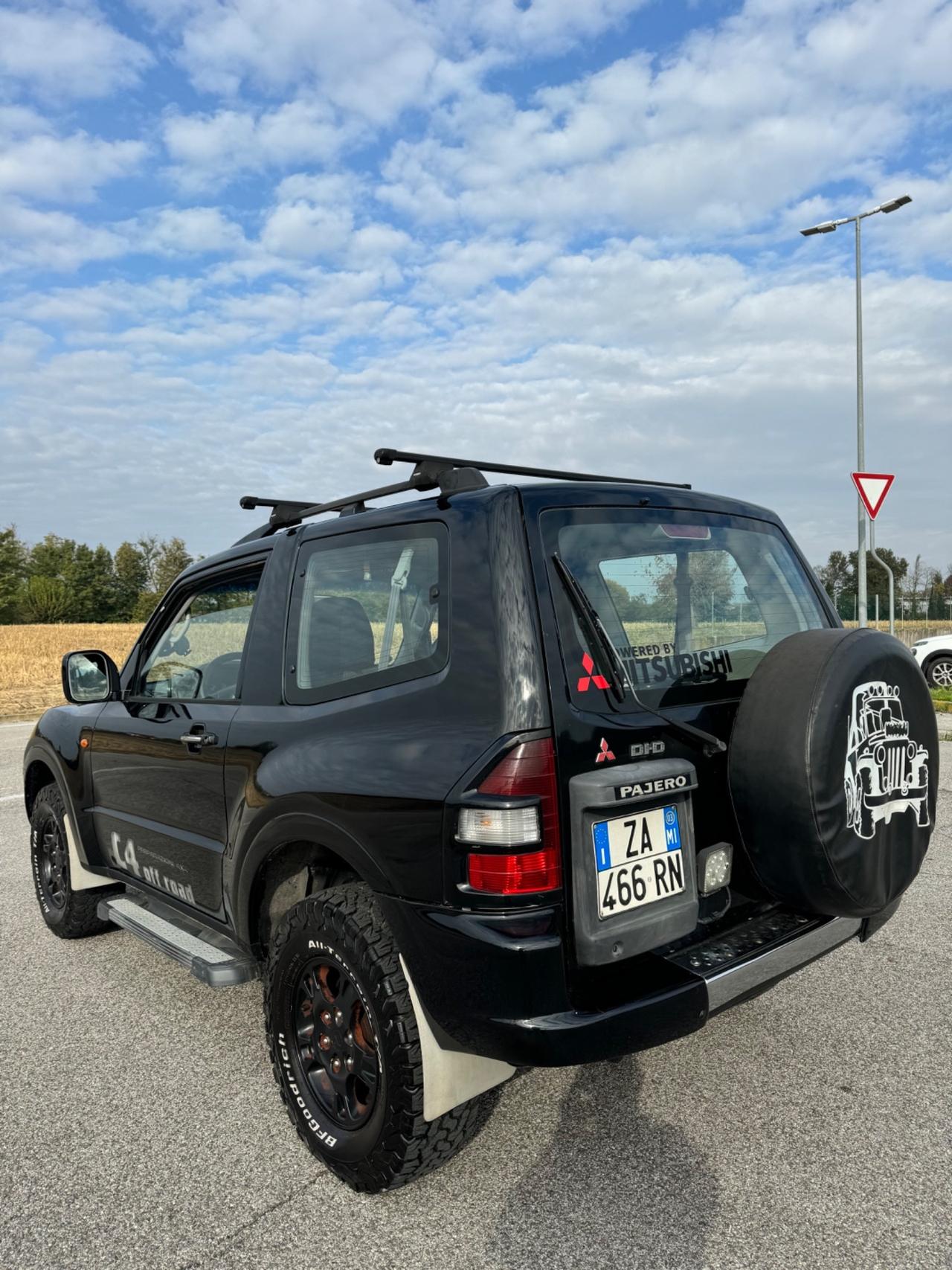 Mitsubishi Pajero 3.2 16V DI-D 3p. GLS2