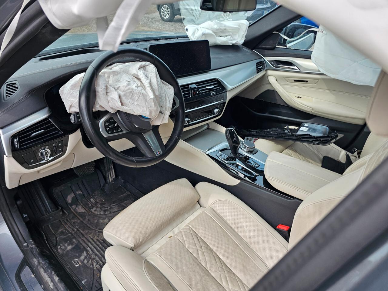 SINISTRATO Bmw 530 530e xDrive Touring Luxury