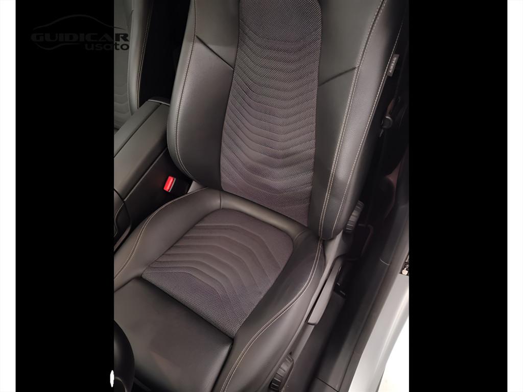 Mercedes-Benz GLA-H247 2020 - GLA 180 d Sport auto