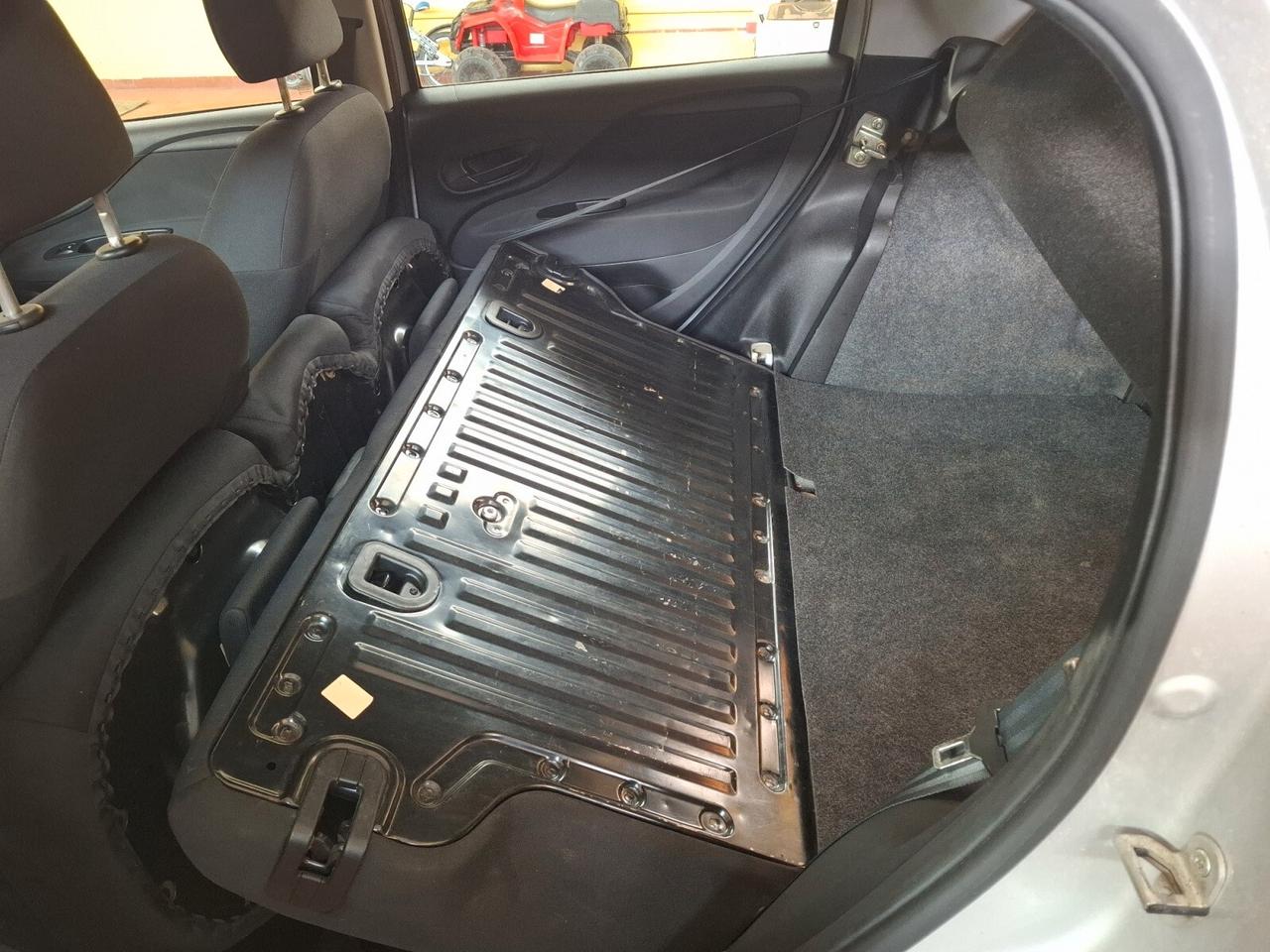 Fiat Punto 1.4 8V 5 porte Easypower Lounge benzina gpl