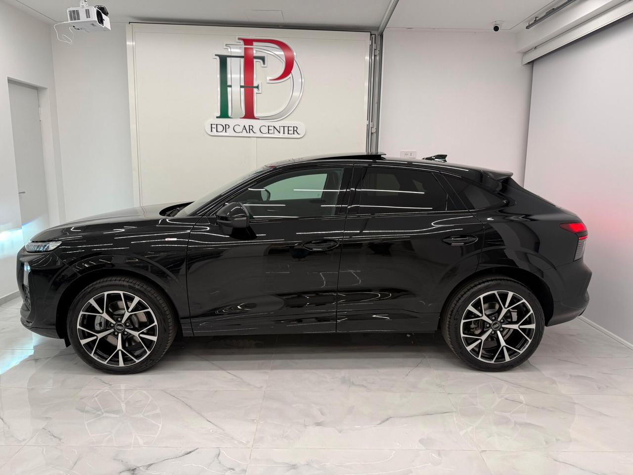 Audi Q3 SPORTBACK TDI S tronic line edition