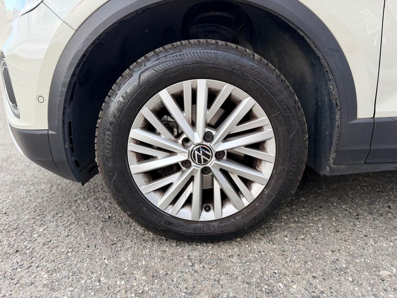 Volkswagen T-Roc Life 1.0 TSI #10898