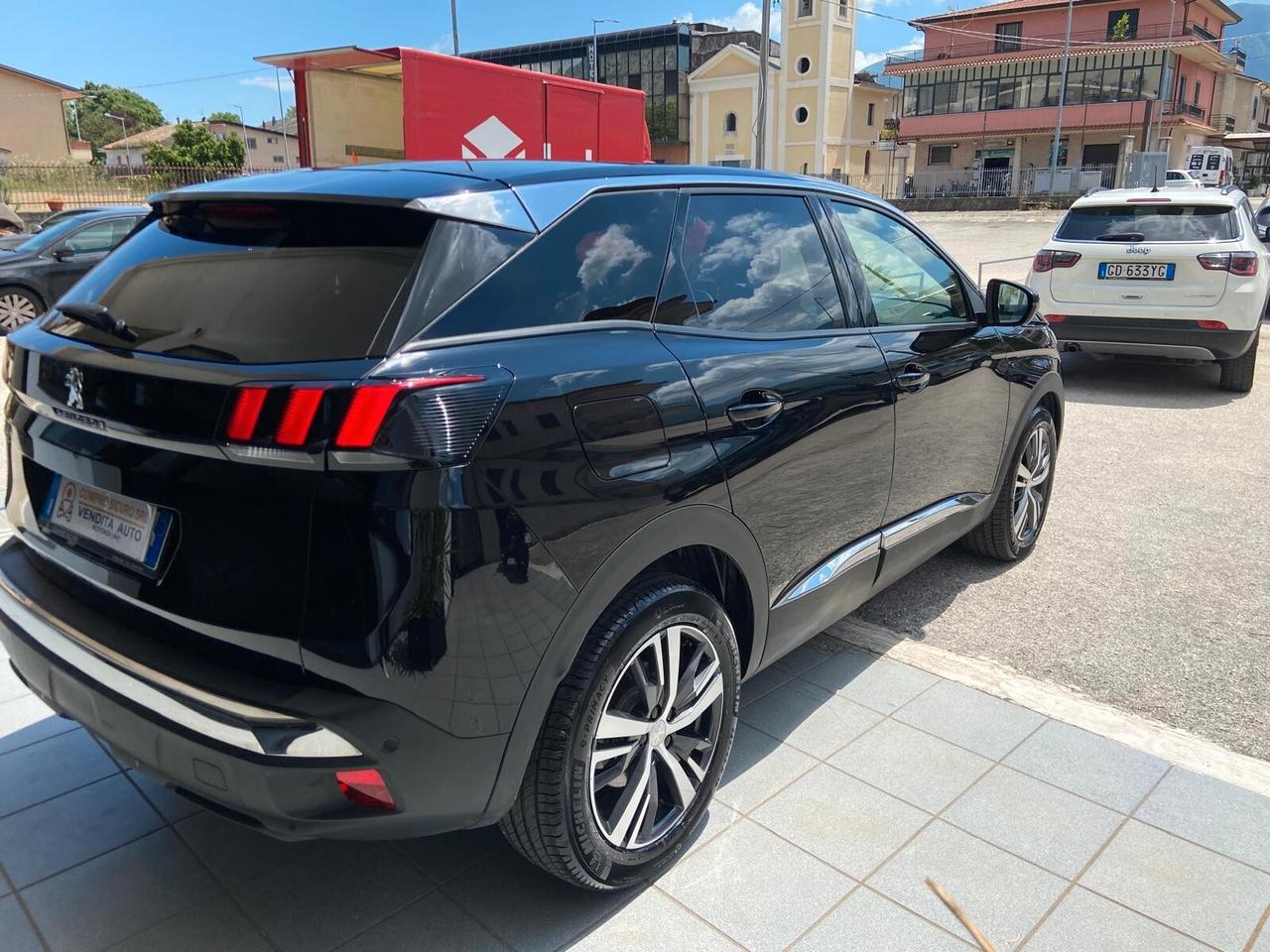 Peugeot 3008 HDI 130CV EAT8 Allure Pack KM 28000