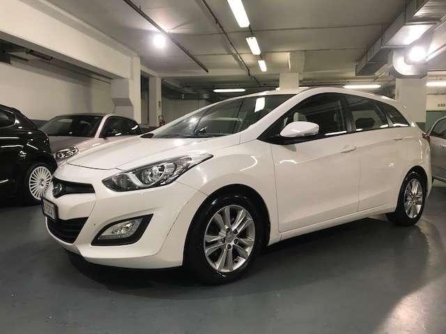 Hyundai i30 i30 Wagon 1.6 crdi Classic 110cv FRIZIONE NUOVA