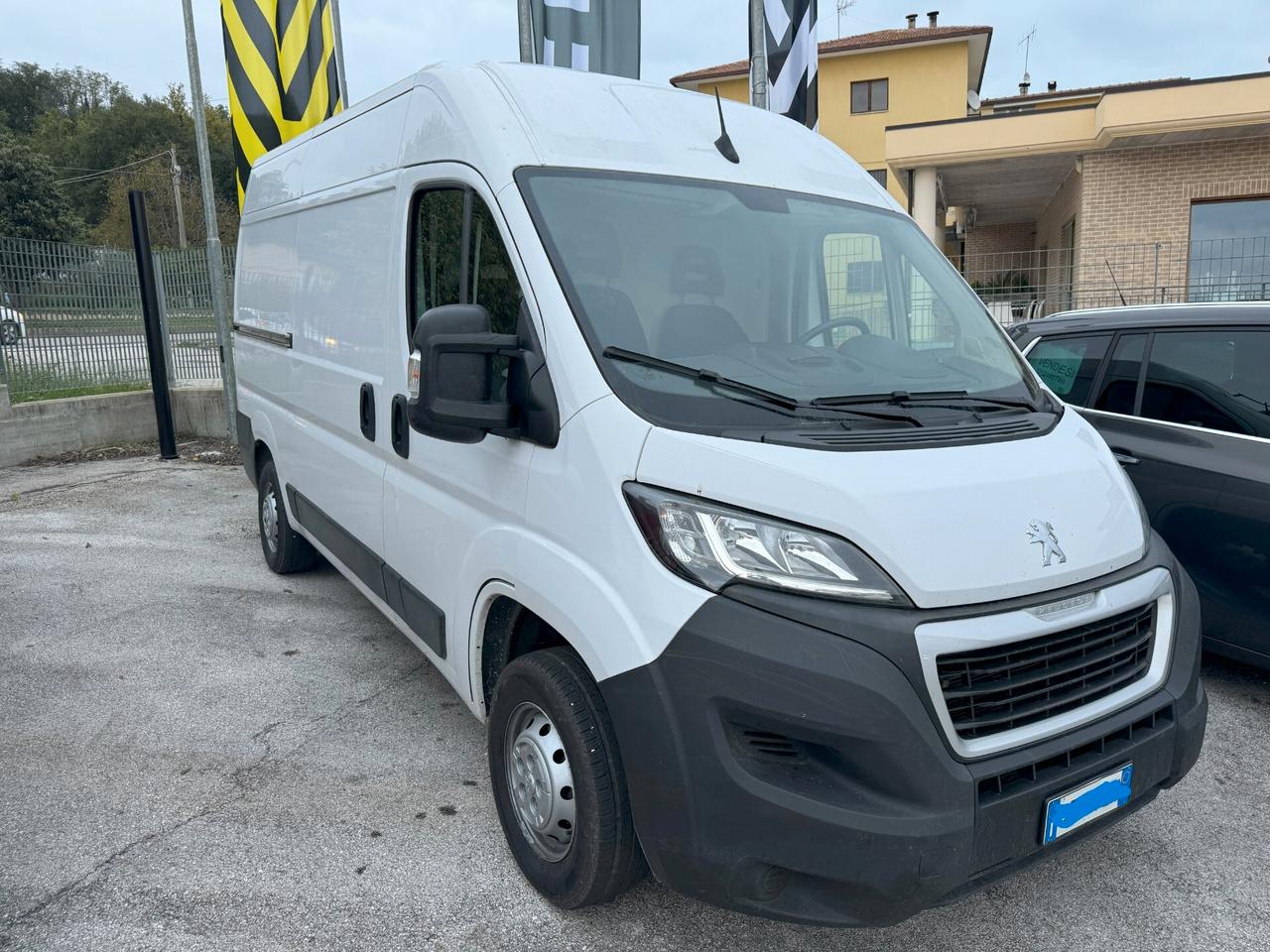 Peugeot Boxer 330 2.2 BlueHDi 140 S&S PM-TN Furgone