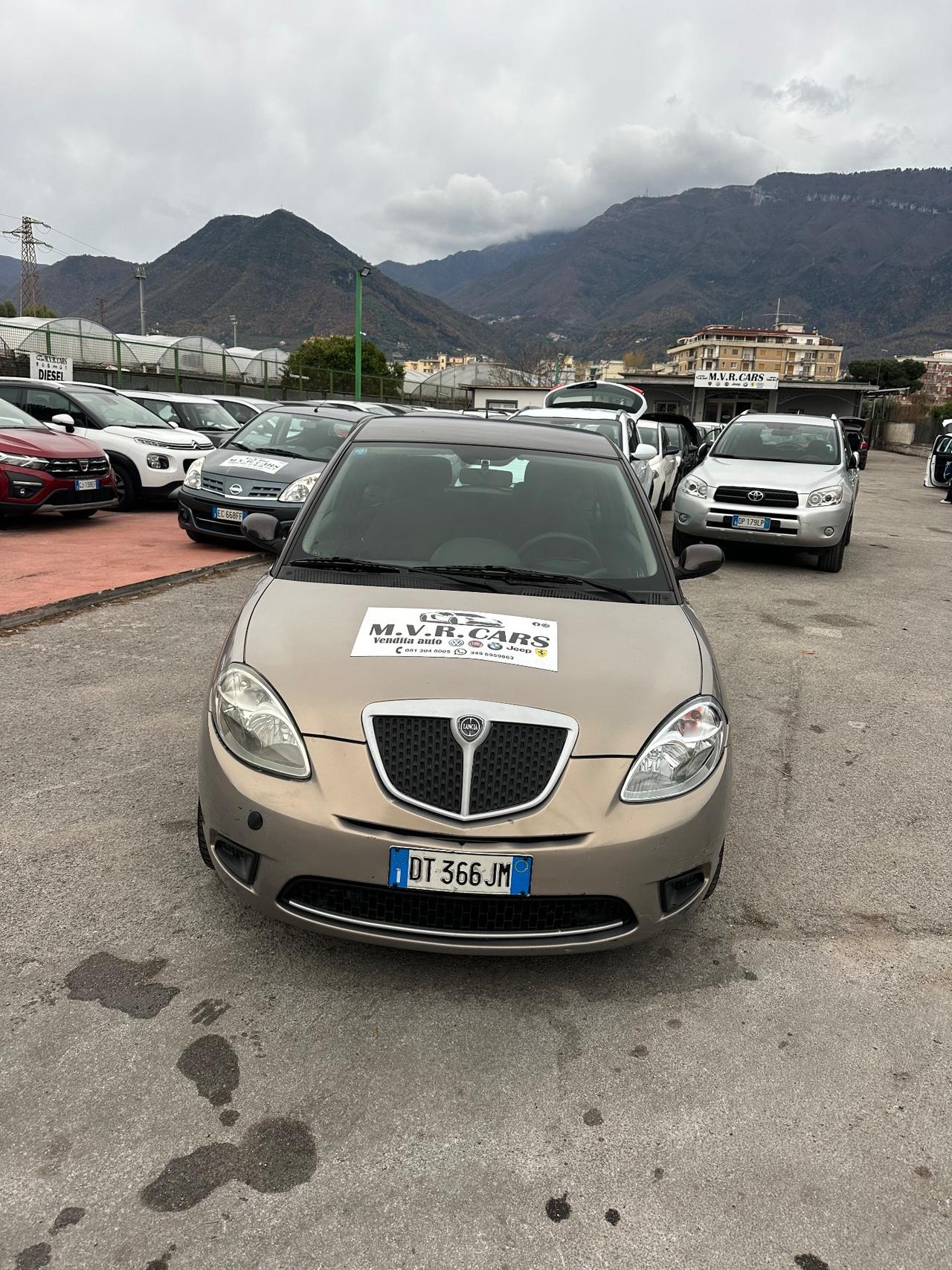 Lancia Ypsilon 1.4 Oro Ecochic GPL