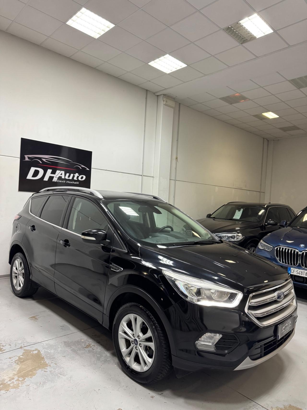 Ford Kuga 1.5 TDCI 120 CV S&S 2WD ST-Line