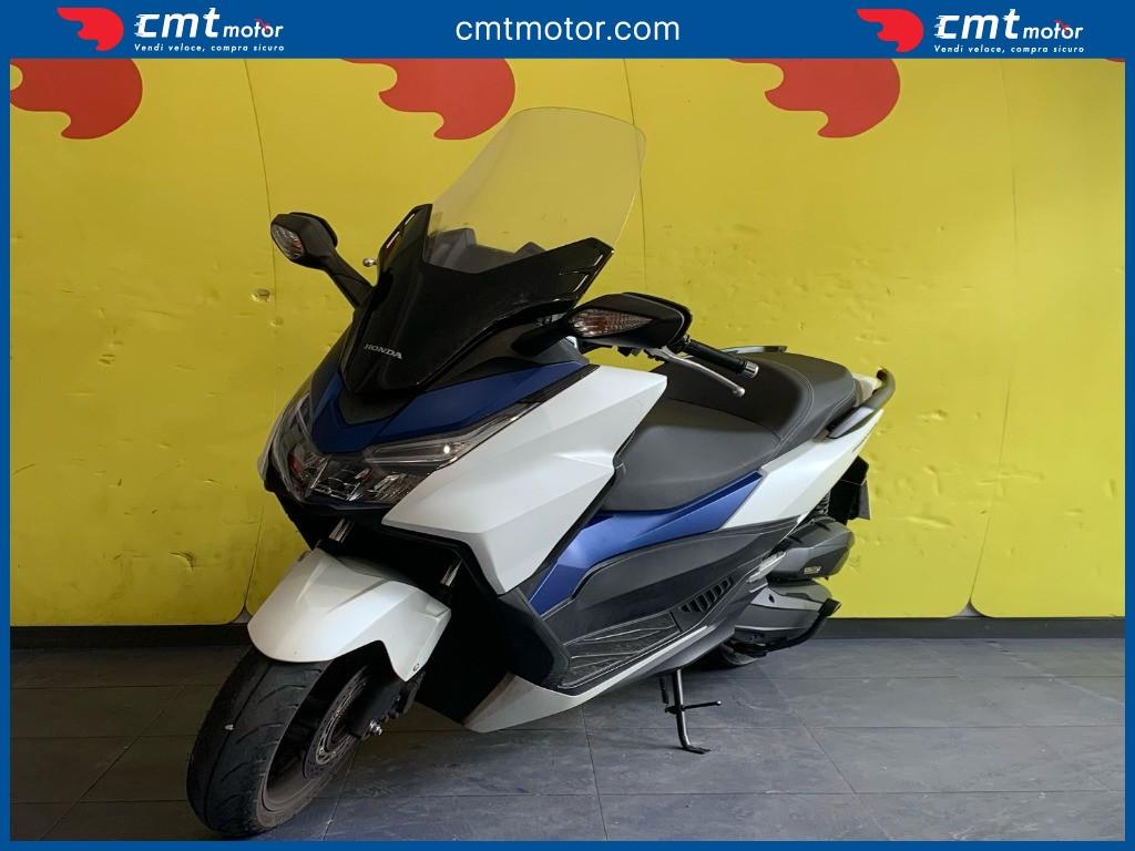 Honda Forza 125 - 2015