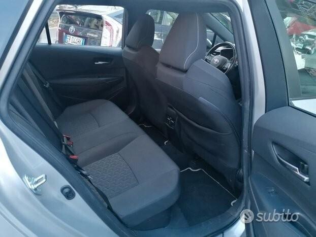 Toyota Corolla SW Hybrid Business NO OBBL. FINANZ.