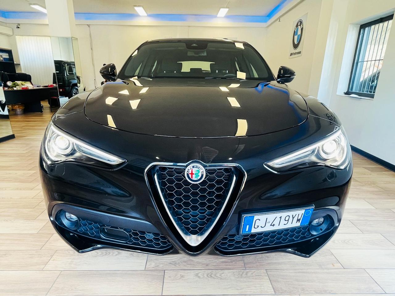 Alfa Romeo Stelvio 2.2 Turbodiesel 160 CV AT8 RWD Super Business