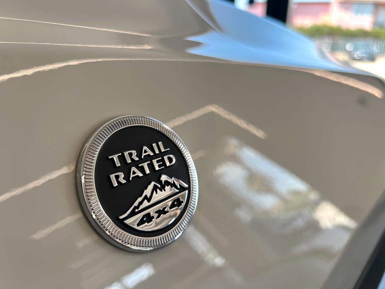 Jeep Compass 1.3 Turbo T4 240 CV PHEV AT6 4xe Trailhawk