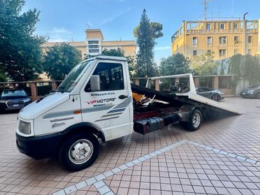 Iveco Daily 35.12 2.5 TDI CARROATREZZI SOCCORSO STRADALE SCARRABILE