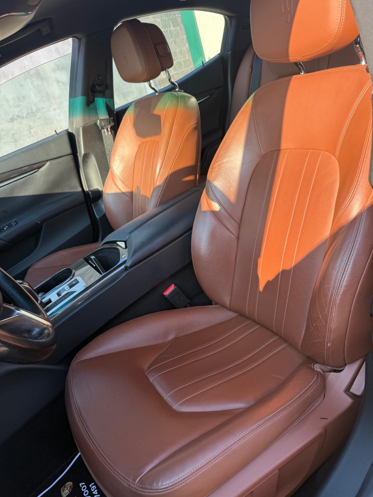 Maserati Ghibli V6 Diesel no superbollo