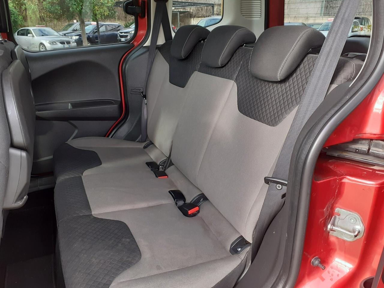 Ford Transit Courier 1.5 TDCi 75CV Van Entry