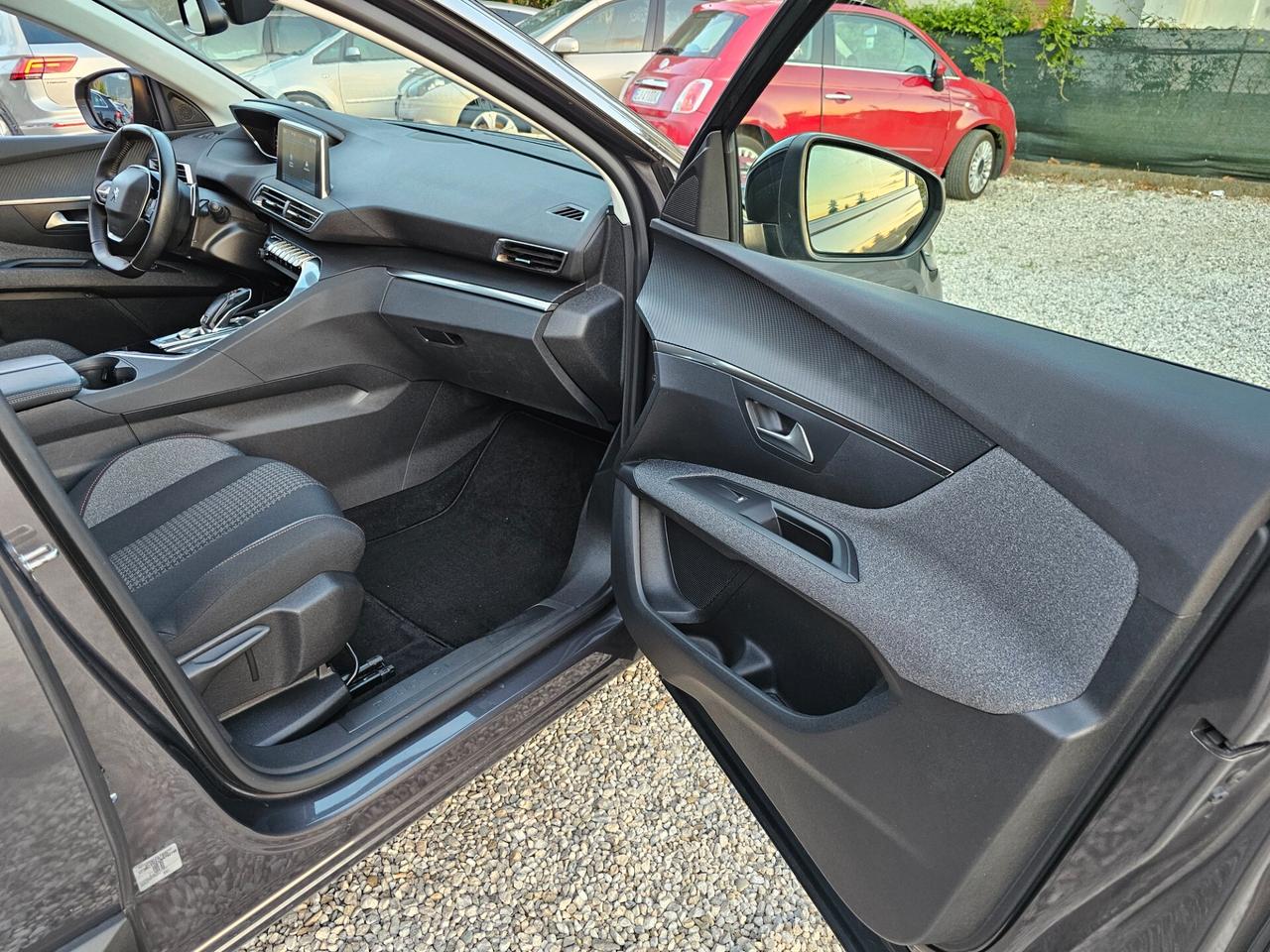 Peugeot 3008 BlueHDi 130 S&S EAT8 Allure Pack