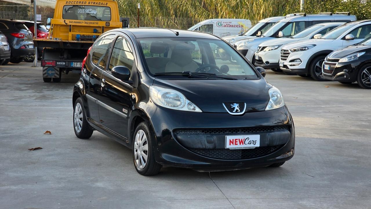 Peugeot 107 1.0 68CV 5p. Sweet Years