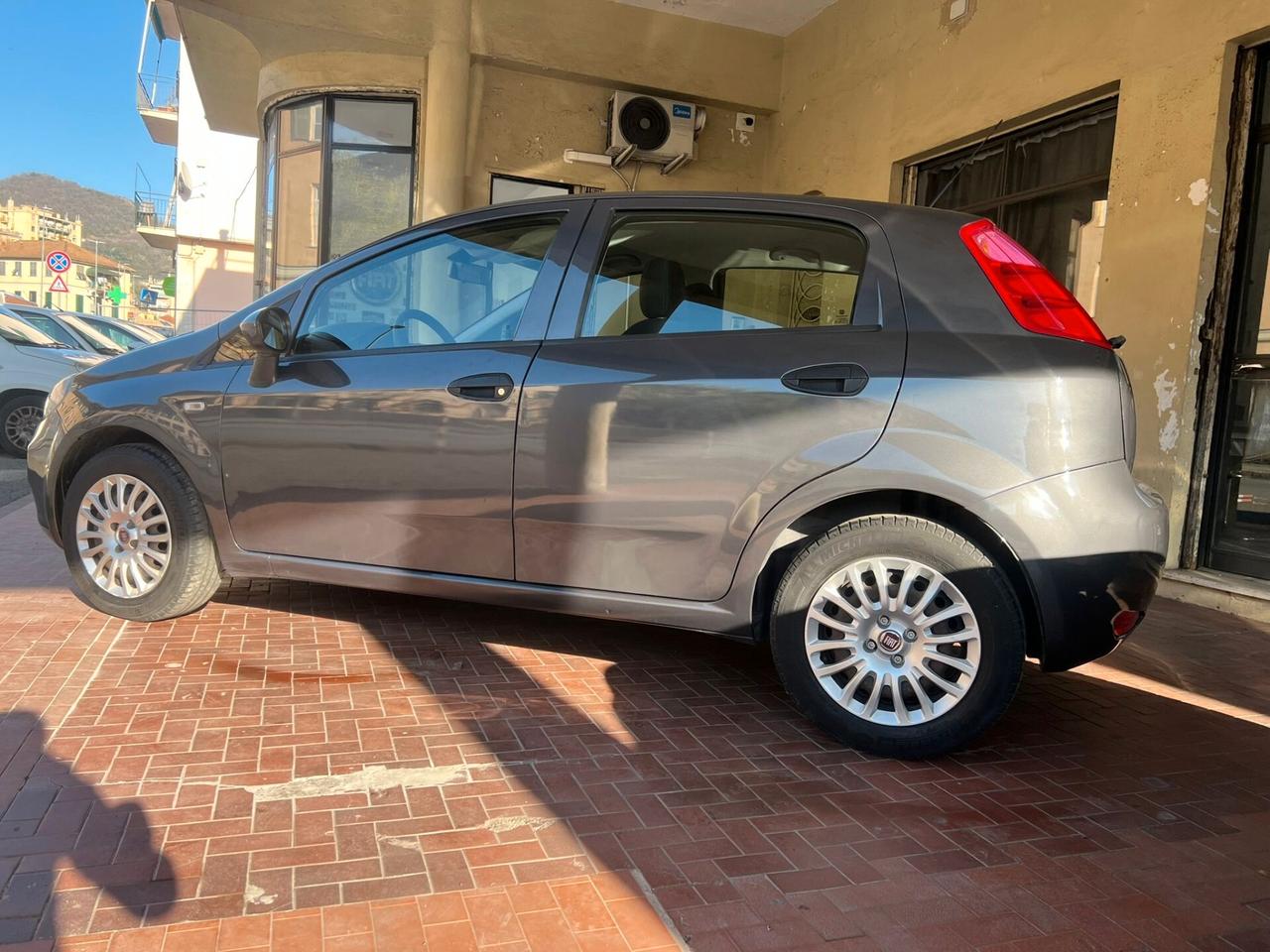 Fiat Punto 1.2 8V 5 porte easy