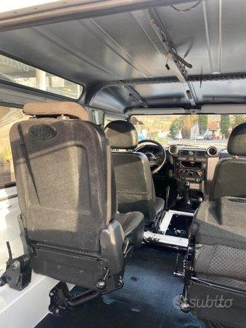 LAND ROVER Defender 90 2.2 TD4 Station Wagon n1