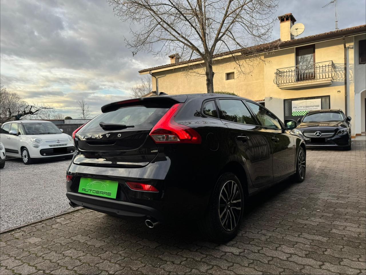 Volvo V40 D2 Geartronic Business Plus