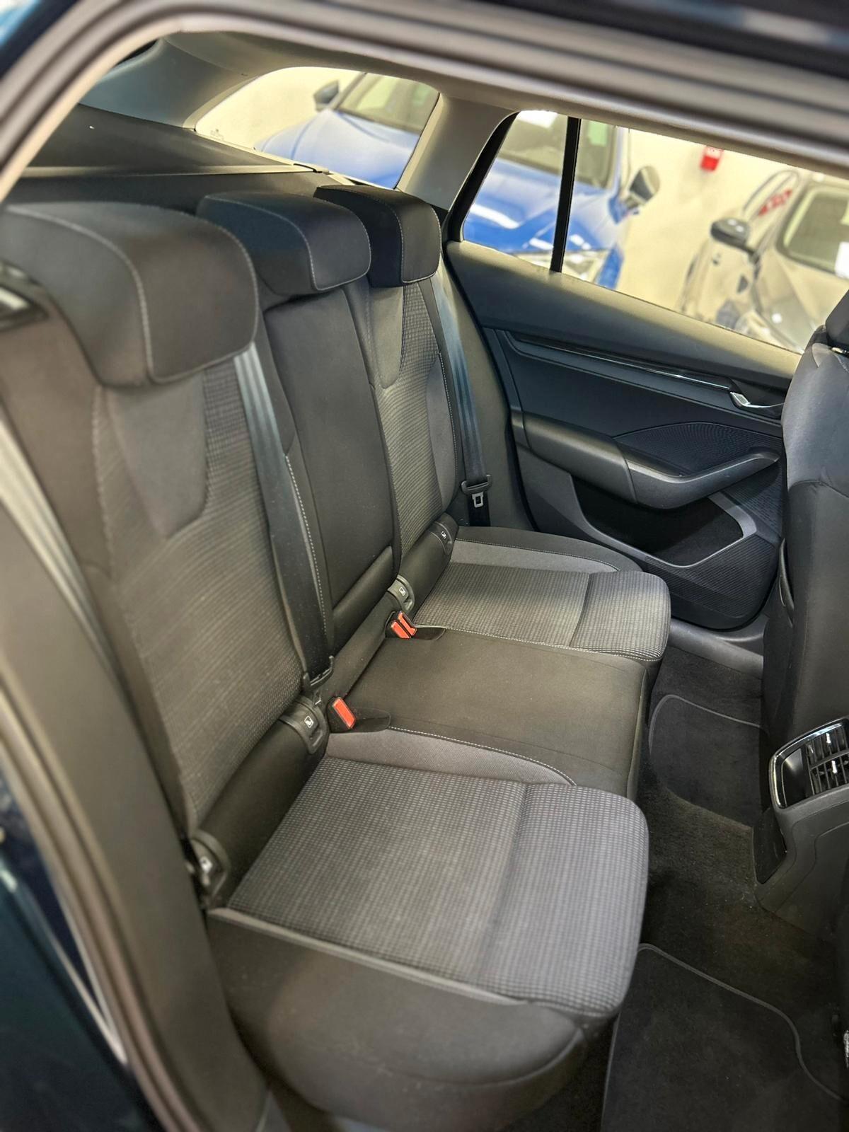 Skoda Octavia Estate Ambition 2.0 TDI 110kW