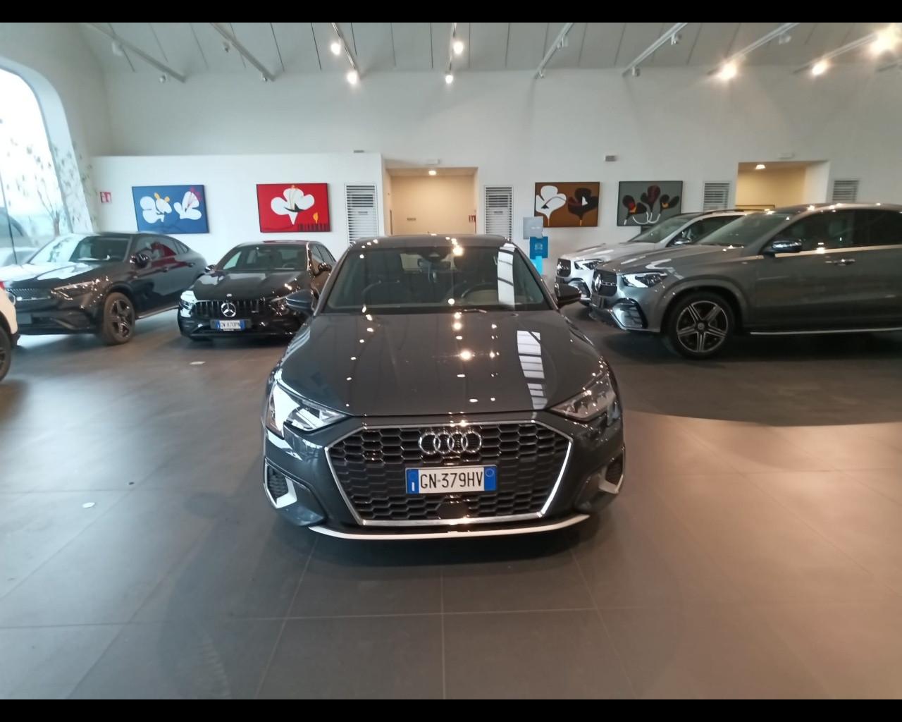 AUDI A3 IV 2020 Sportback - A3 Sportback 30 1.5 g-tron Business A