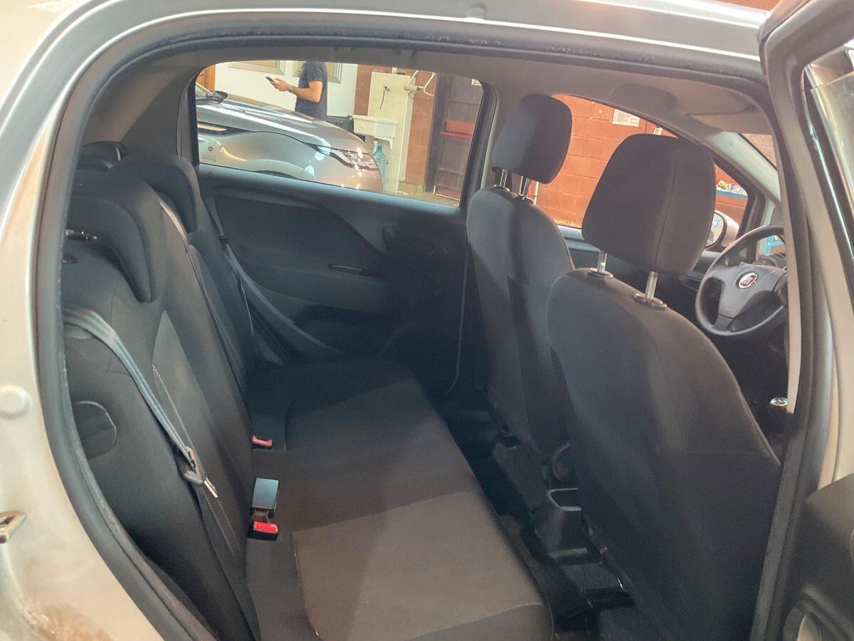 Fiat Punto 1.3 MJT II 75 CV 5 porte Street