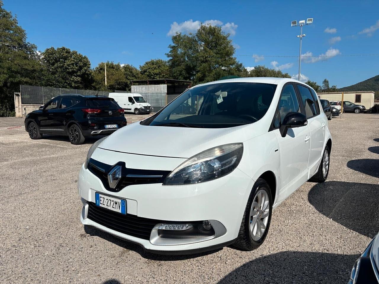 Renault Scenic XMod 1.5 dCi Limited - 2015