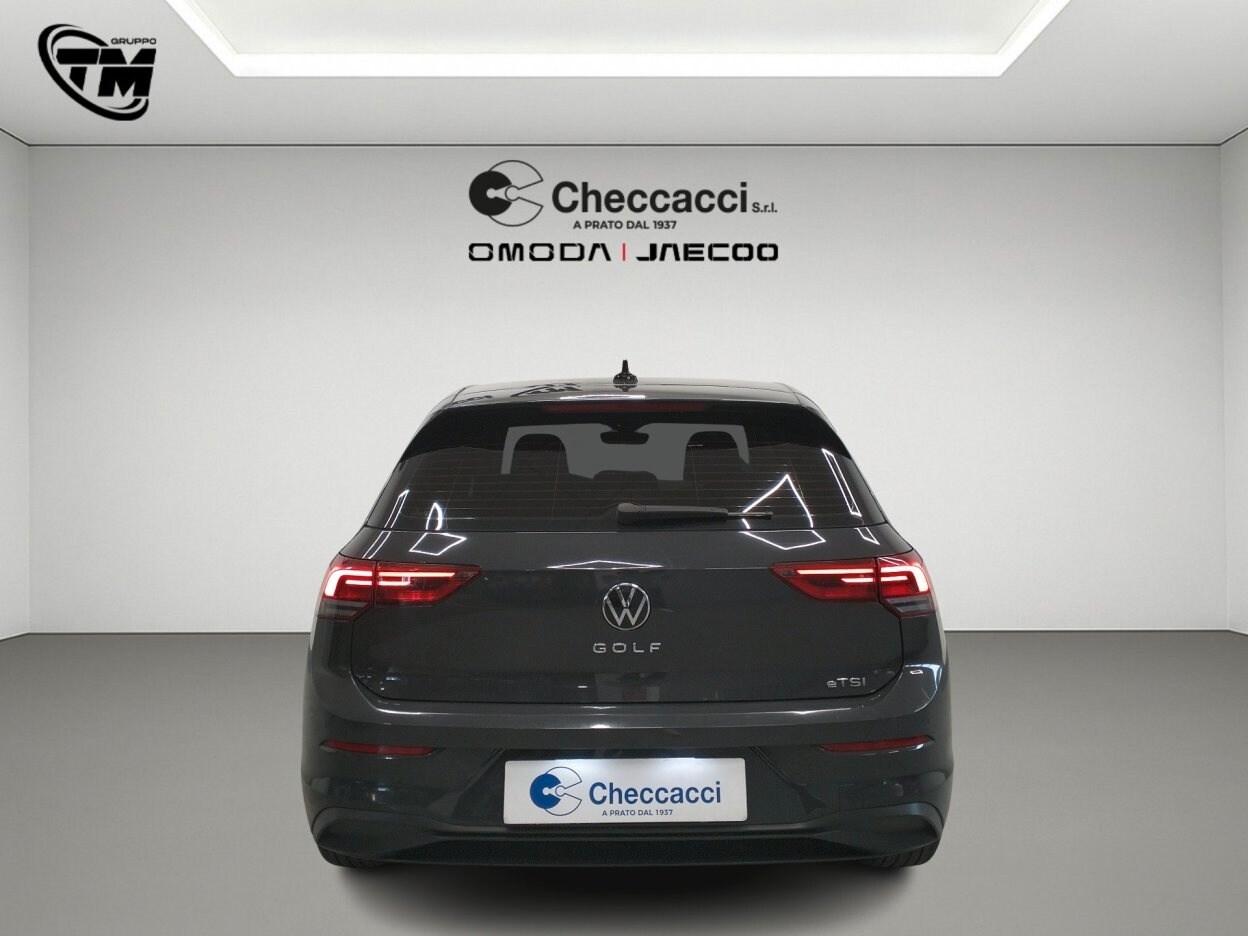 VOLKSWAGEN Golf 8ª serie Golf 1.0 eTSI EVO DSG...