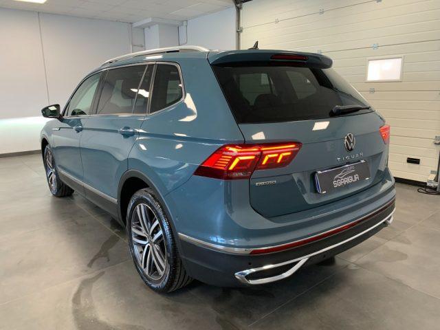 VOLKSWAGEN Tiguan Allspace Tetto Apribile 2.0 TDI SCR DSG Elegance Automatico