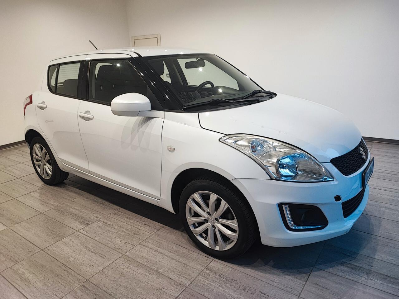 Suzuki Swift 1.2 VVT 4WD 5 porte B-Cool Bi-Color