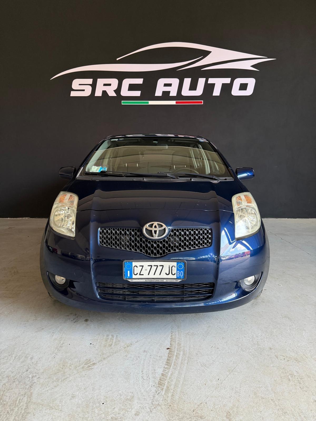 Toyota Yaris 1.0 5 porte Sol