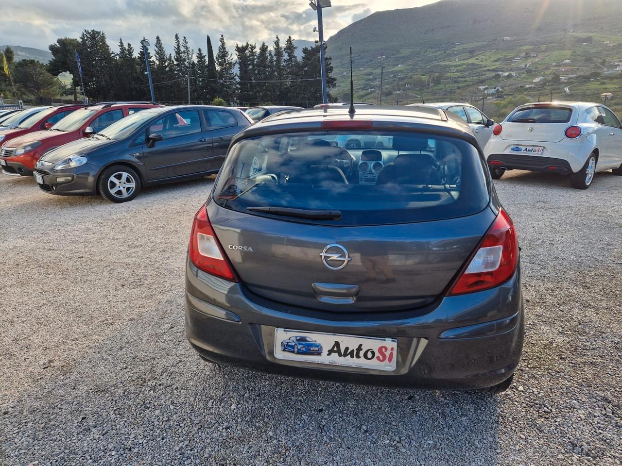 Opel Corsa 1.2 5 porte Elective