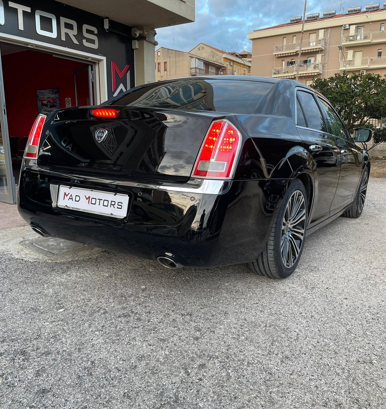 Lancia Thema 3.0 V6 Multijet 239 CV EXECUTIVE