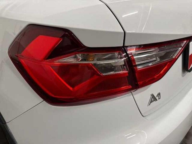 Audi A1 II 2019 Citycarver 25 1.0 tfsi Admired 95cv