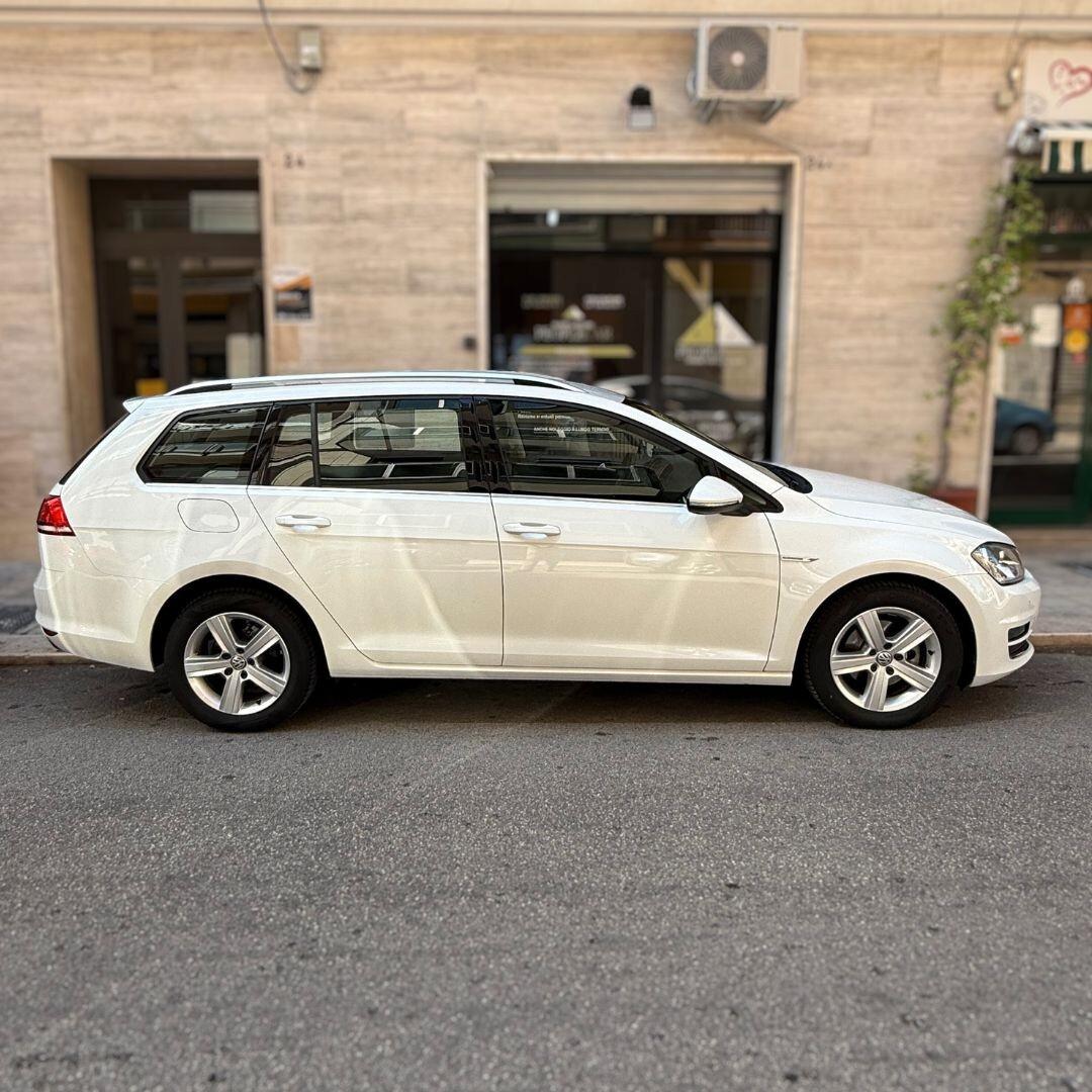 Volkswagen Golf Variant 1.4 TGI Executive BlueMotion