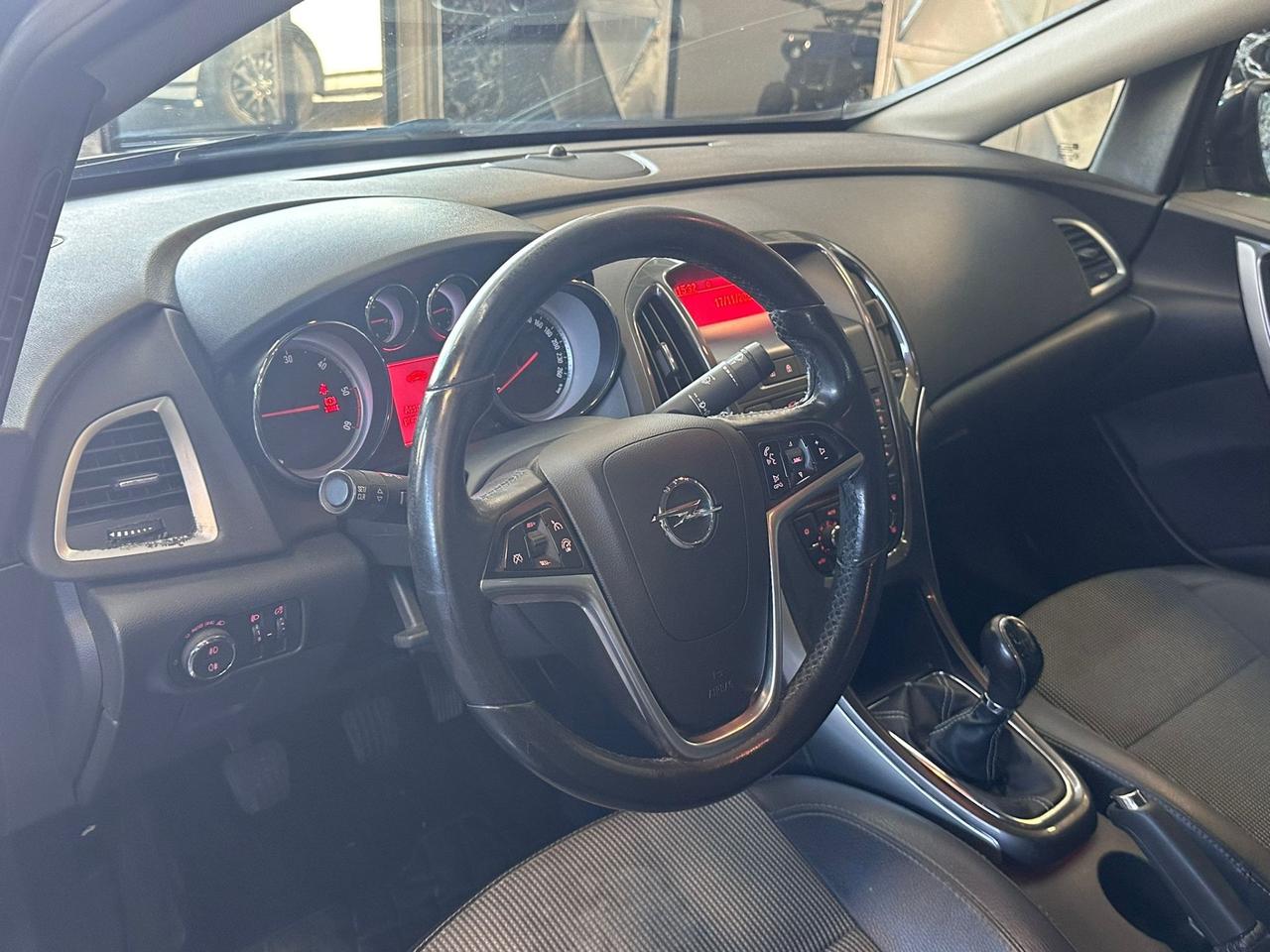 Opel Astra 1.7 CDTI 110CV 4 porte Cosmo