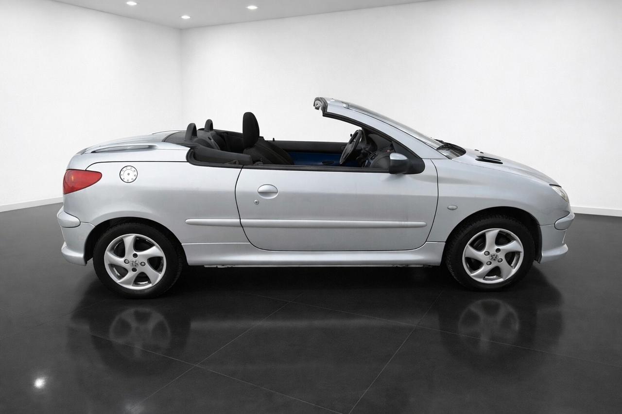 PEUGEOT 206 CABRIO 2004 1.6 16V UNICOPROPIETARIO 68.000KM NEOPATENTATI